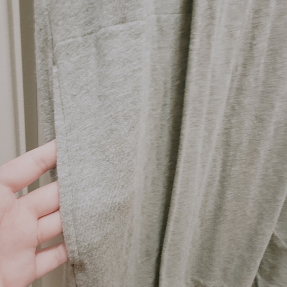 Aritzia Community T-Shirt Dress - Picture 3 of 3